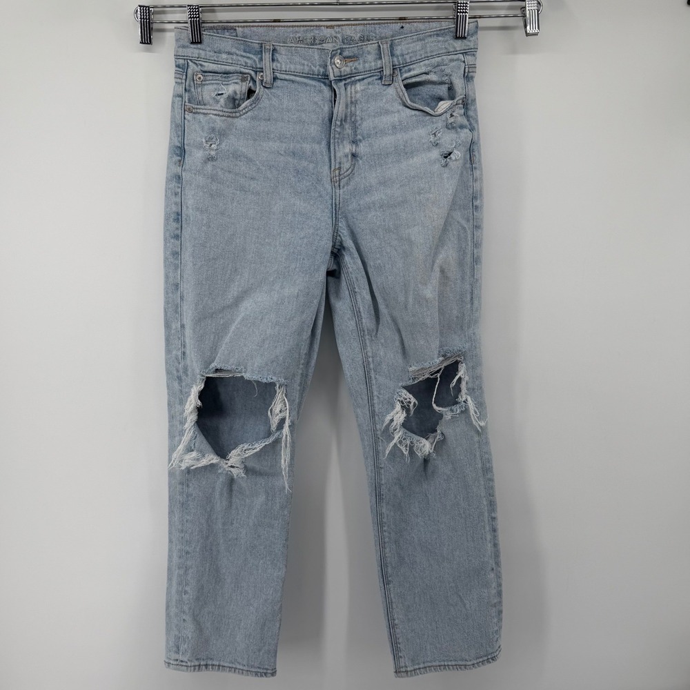American Eagle Jeans Womens 8 Blue Light Wash Mom Distressed High Rise Denim